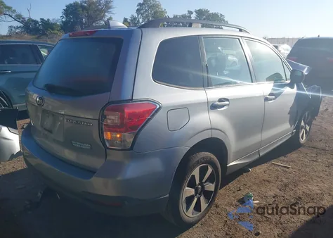 2018 Subaru Forester 2.5I из США, поврежденный, VIN JF2SJABC1JH488477